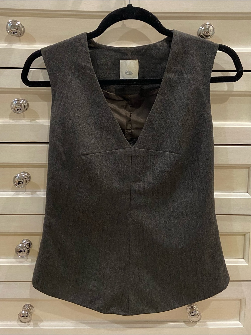Vintage 100% wool sleeveless V-neck top